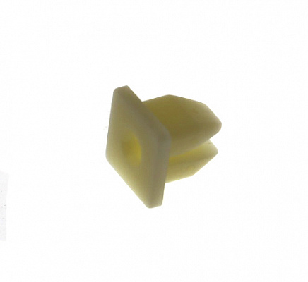 Клипса крепёжная C-0026 (100)
