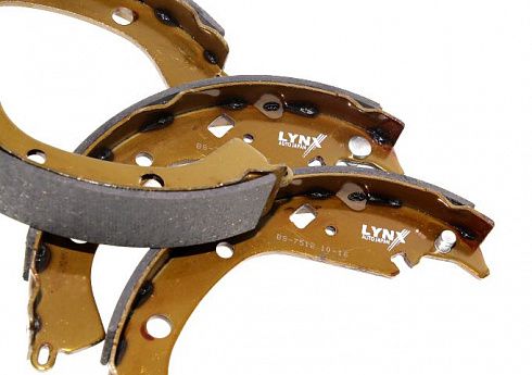 Колодки тормозные LYNX BS7512
