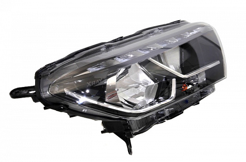Фара XRAY правая 260107436R