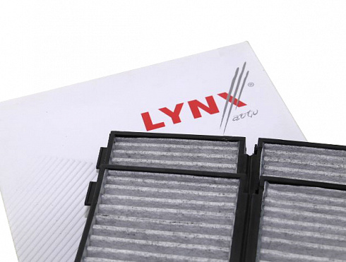 Фильтр салона LYNX LAC150C (2 шт.) угольный