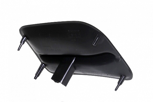 Заглушка бампера MITSUBISHI MR439551