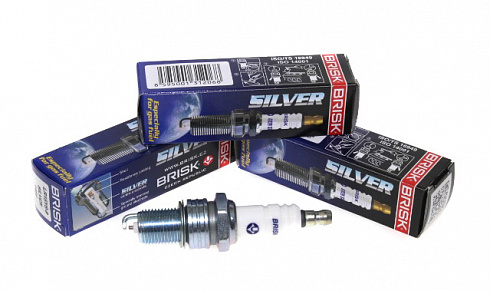 Свечи BRISK SILVER LR15YS-9 ВАЗ 8-кл. инж. под газ