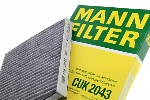 Фильтр салона MANN CUK2043 угольный